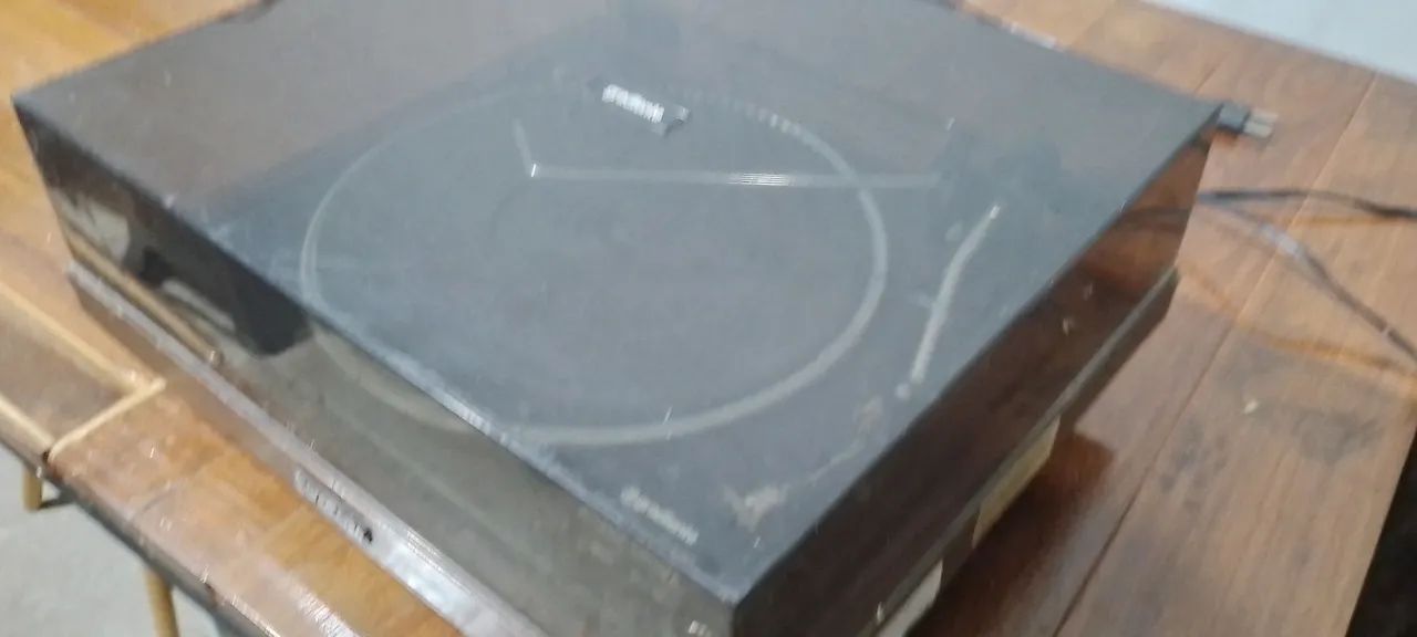 Toca-discos  Gradiente  garrard  s 95  com defeito  - Foto 5