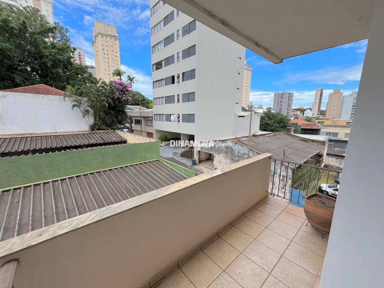 Apartamento 03 quartos com ótima localização - Foto 4