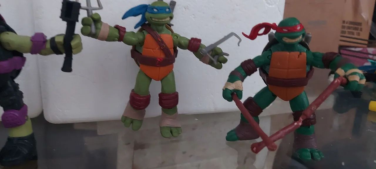Lote com 5 Bonecos Tartaruga Ninja originais da marca Viacom  - Foto 3