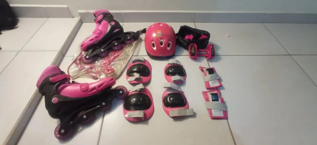 Patis infantil rosa semi novo