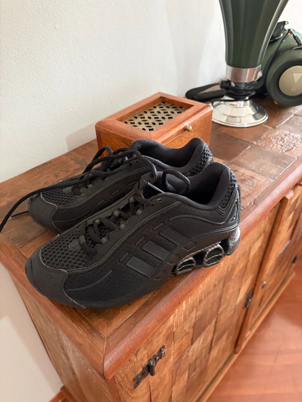 Tênis adidas