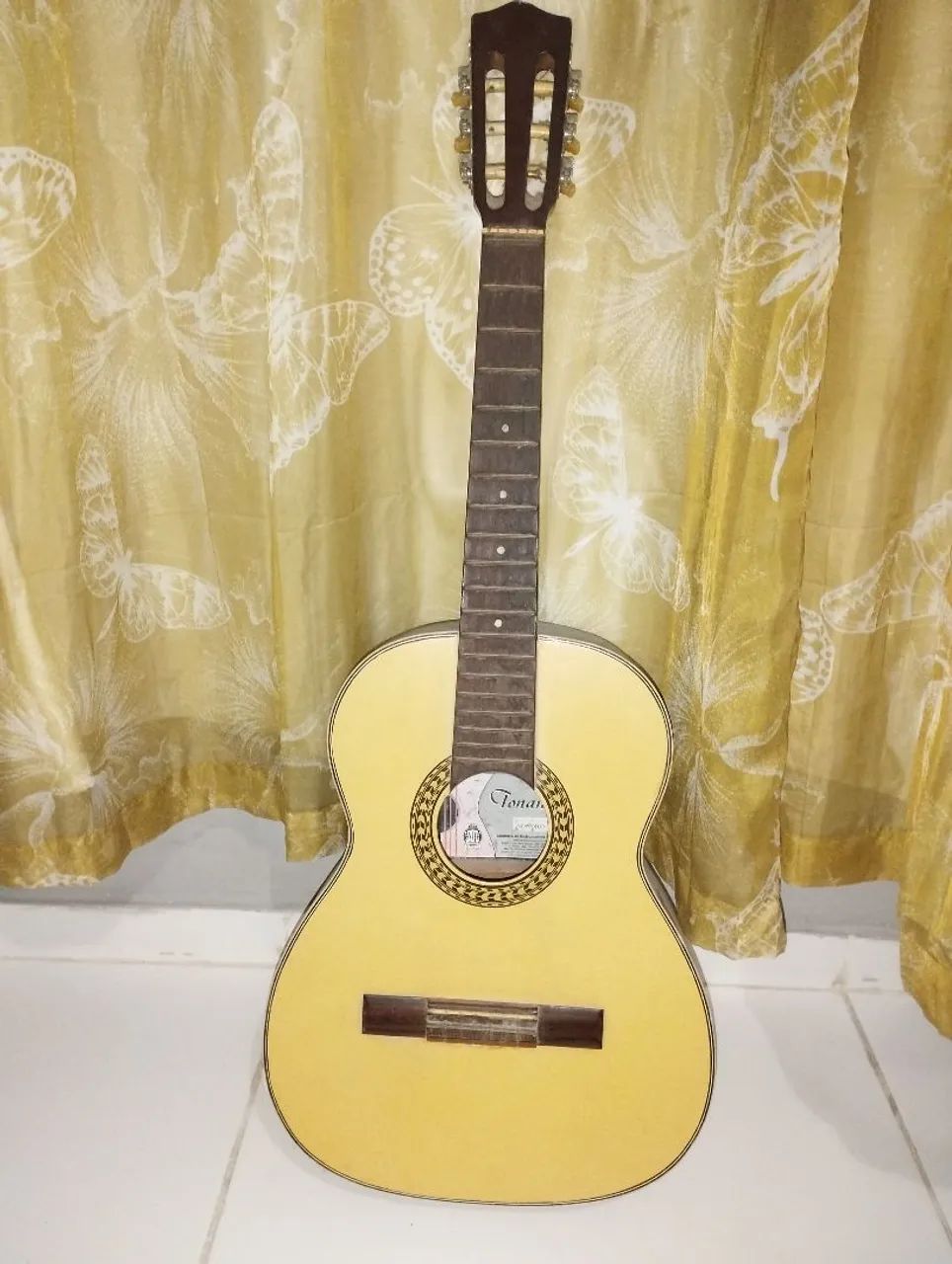 Violão tonante 