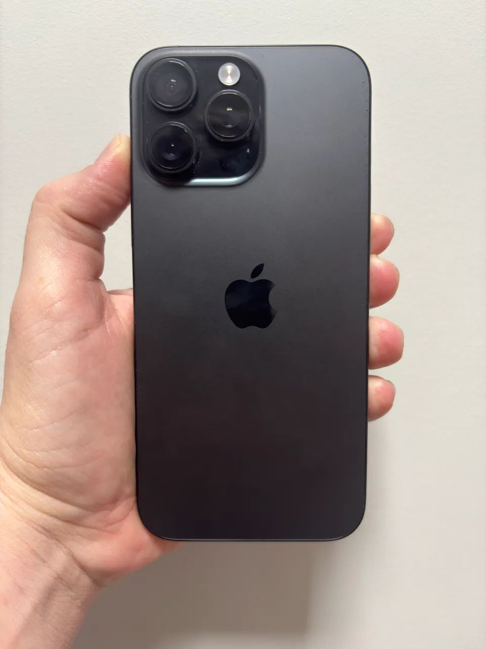 IPHONE 16 PRO MAX 256GB SEMINOVO - Foto 2