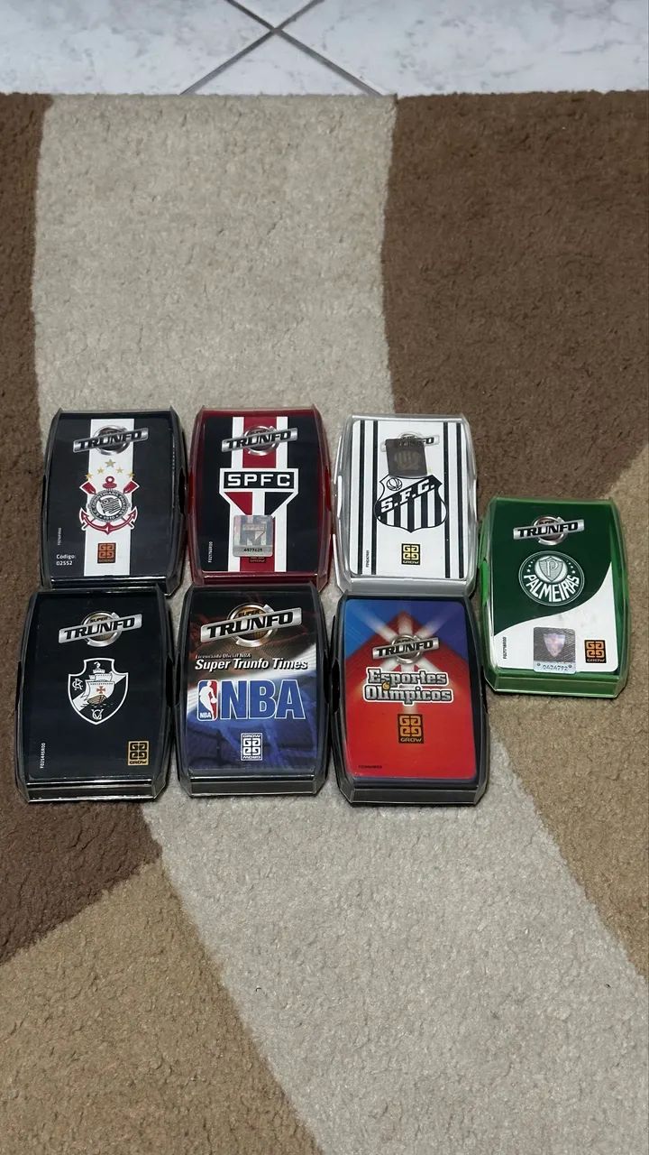 Lote com 50 Super Trunfo Originais - Coleção Variada e Completa! - Foto 5