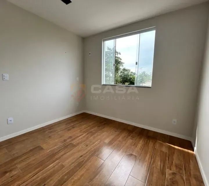 Casa com 3 quartos, 1 suíte, 2 vagas  nova moderna com 3 quartos e suíte master 3 quadras - Foto 2