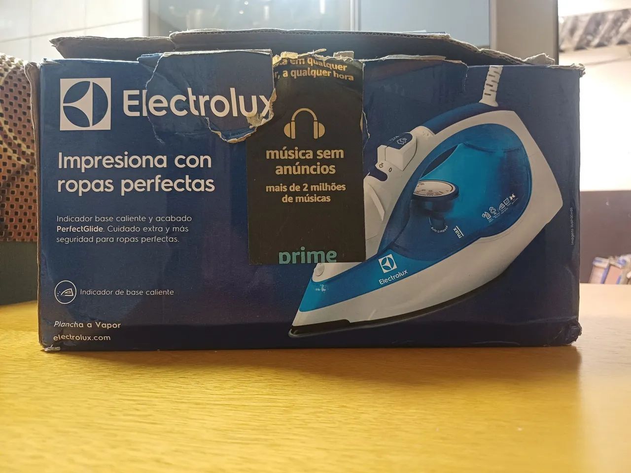 Ferro Electrolux 220v - Foto 2