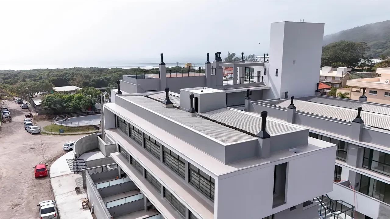 Studio apartamento DE FRENTE PRA PRAIA da Barra da Lagoa - Florianópolis - SC