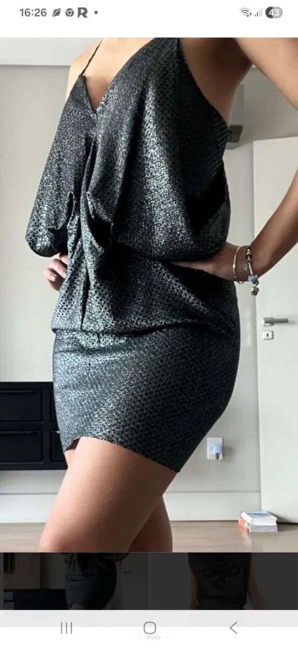 Vestido curto de festa