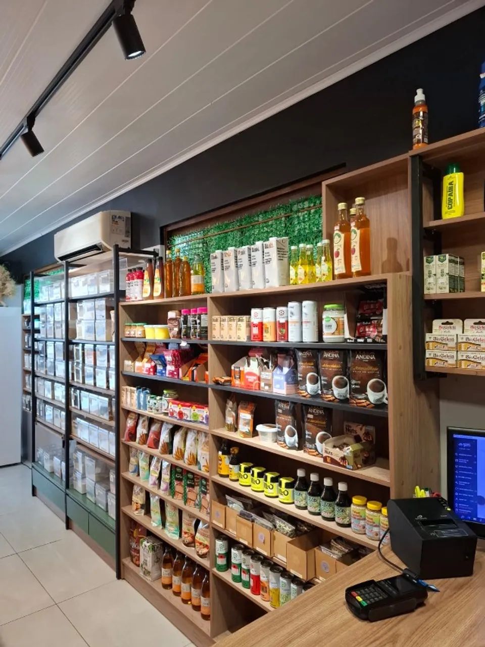 Loja de Produtos Naturais nos Bancários - Foto 4
