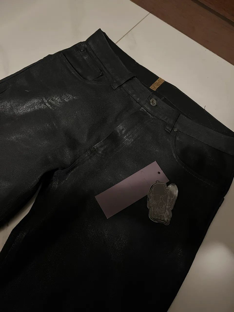 Ewcruel Waxed Blackout Flare