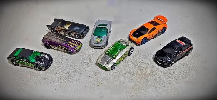 Lote com 15 Hot wheels Original Miniatura Usados Loose Carrinho brinquedo