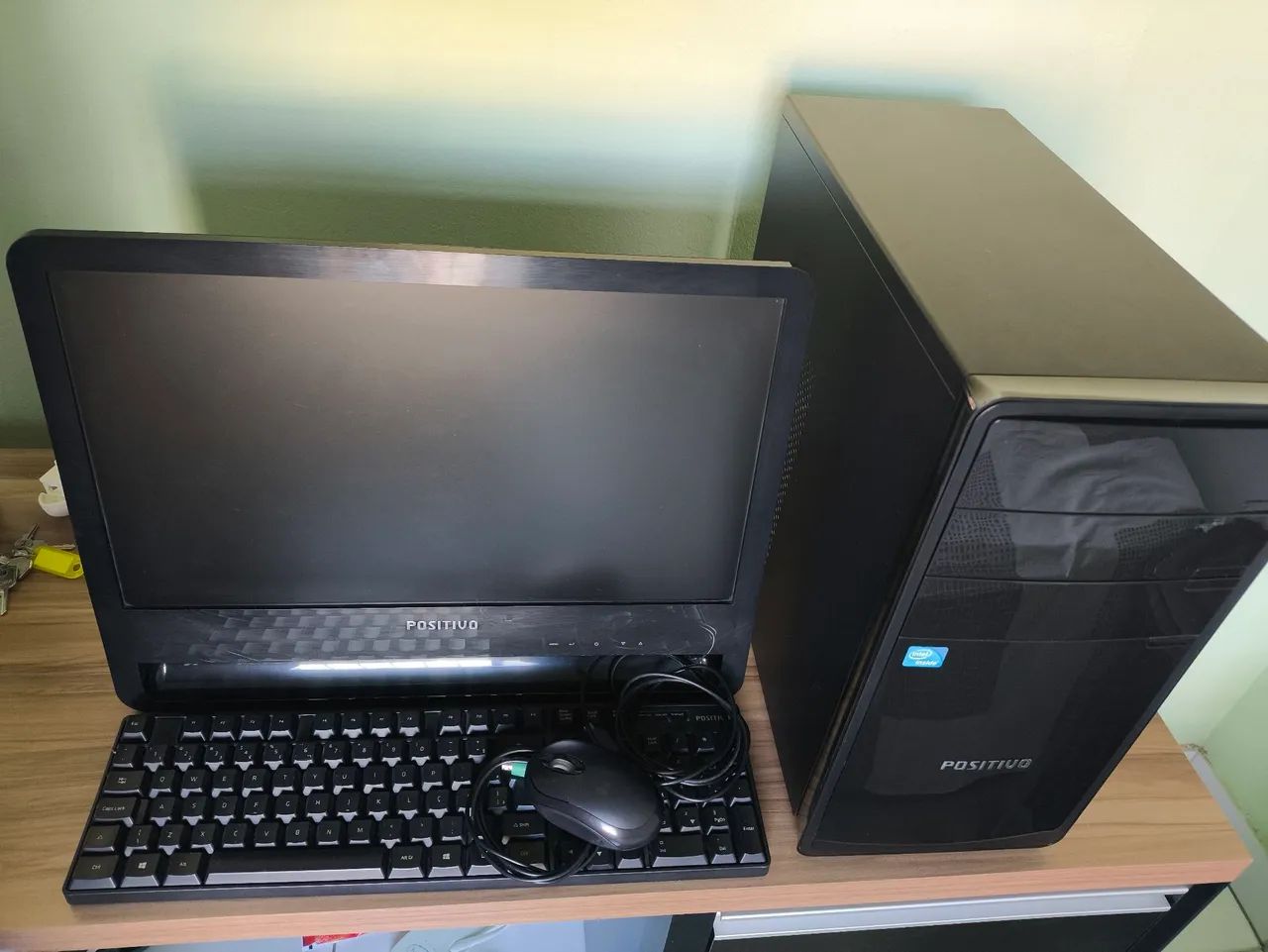 Computador básico completo.
