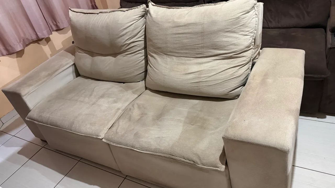 Sofá retrátil e reclinável 2 lugares  - Foto 4