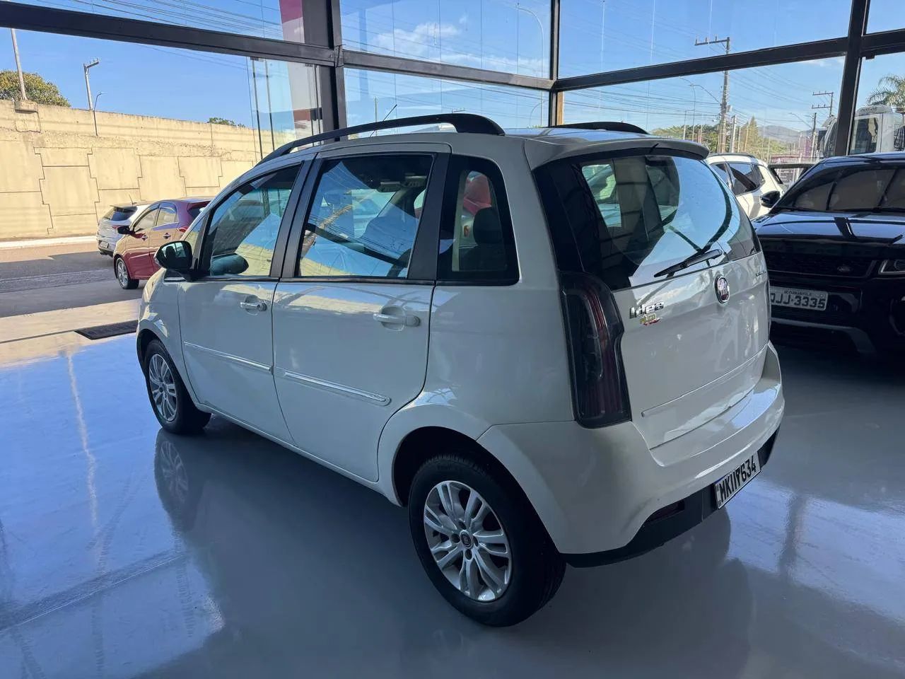 Fiat Idea Attractive 1.4 Fire Flex 8V 5P 2014 - Foto 4