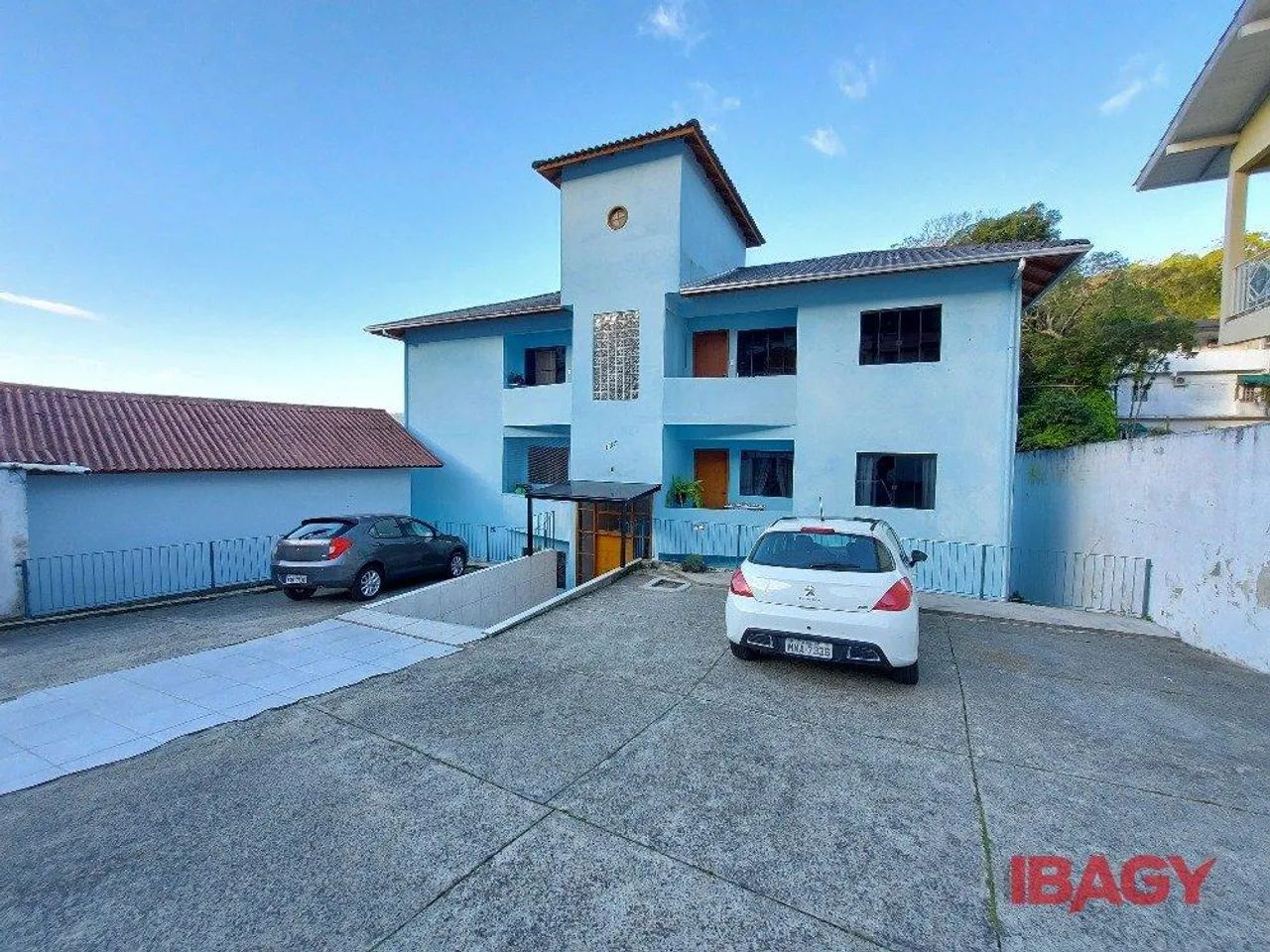 Excelente Apartamento 2 dormitório(s) em Agronômica - Florianópolis