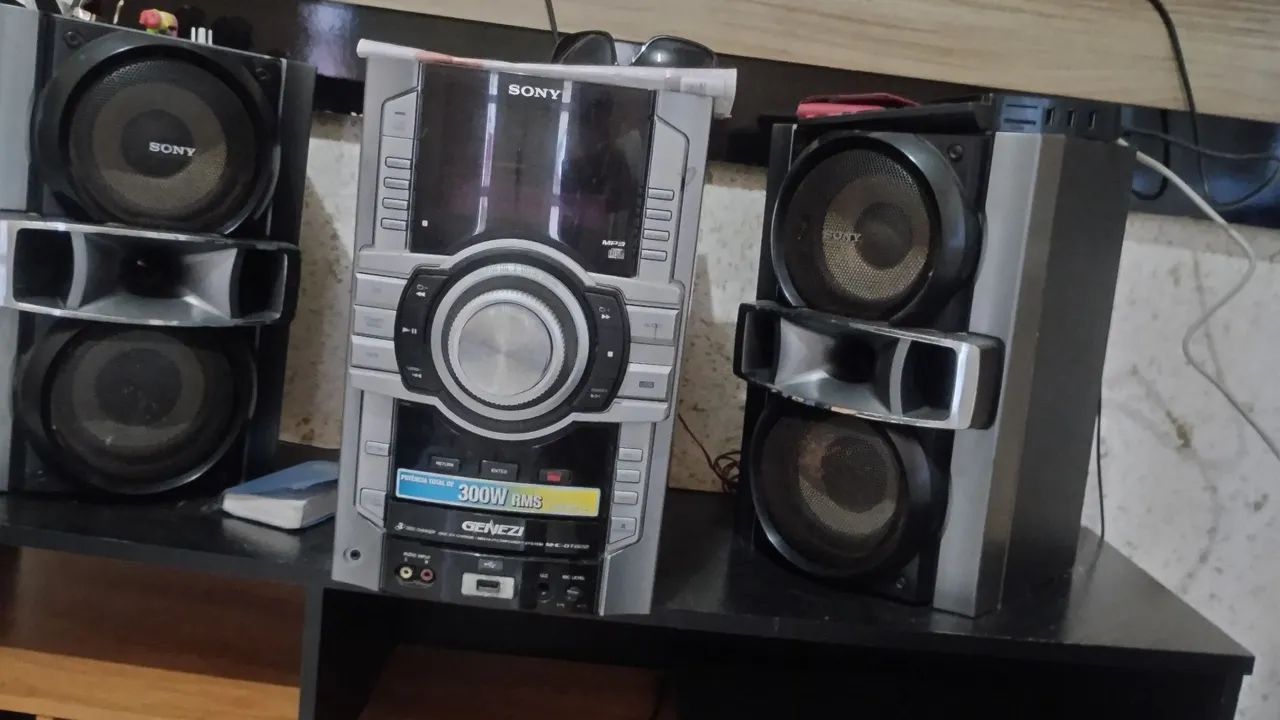 Aparelho de som Sony 300 watts  - Foto 4