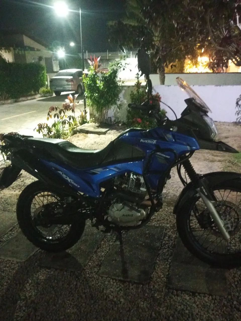 Vende - se moto avelloz azx 160 