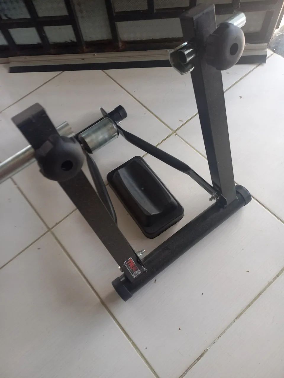 Rolo de treino  - pedalar em casa - Foto 2