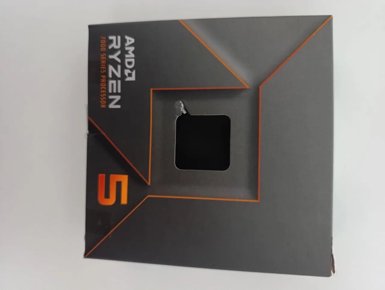 Ryzen 5 7600X