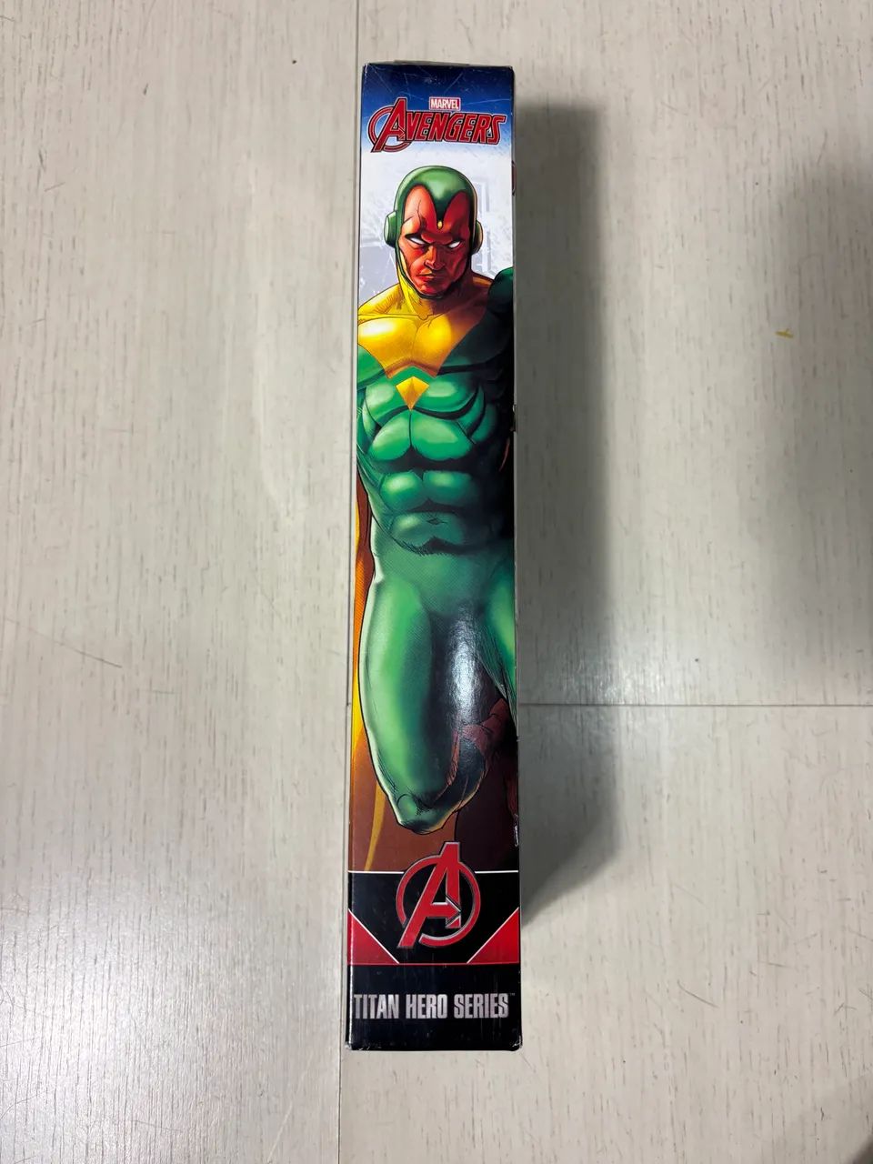 Boneco visão 30cm vingadores marvel marca hasbro - Foto 3