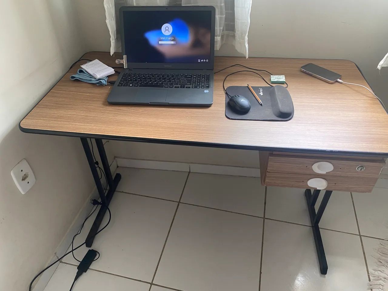 VENDO MESA PARA ESCRITÓRIO  - Foto 3