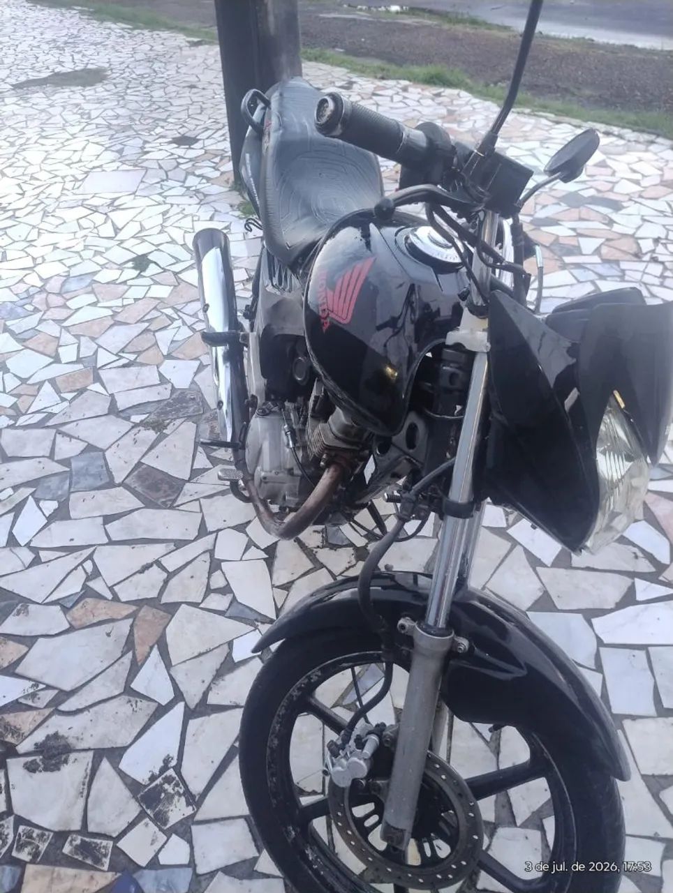 Vendo titã quitada e selada  - Foto 3