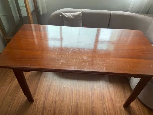 Rectangular dining table with 6 chairs.466451204398141441