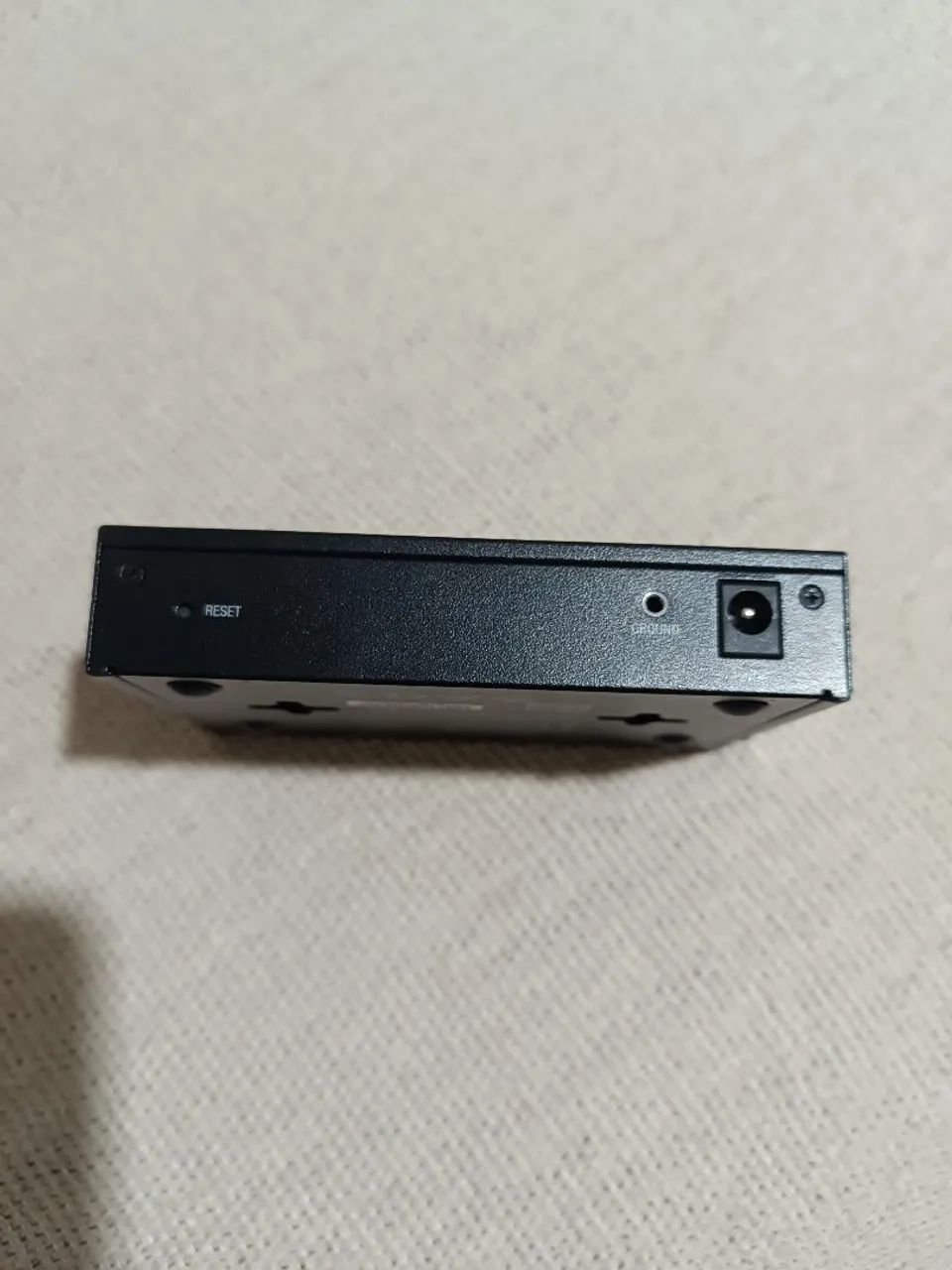 Roteador compacto Ubiquiti Edge Router X(ER-X) - Foto 3