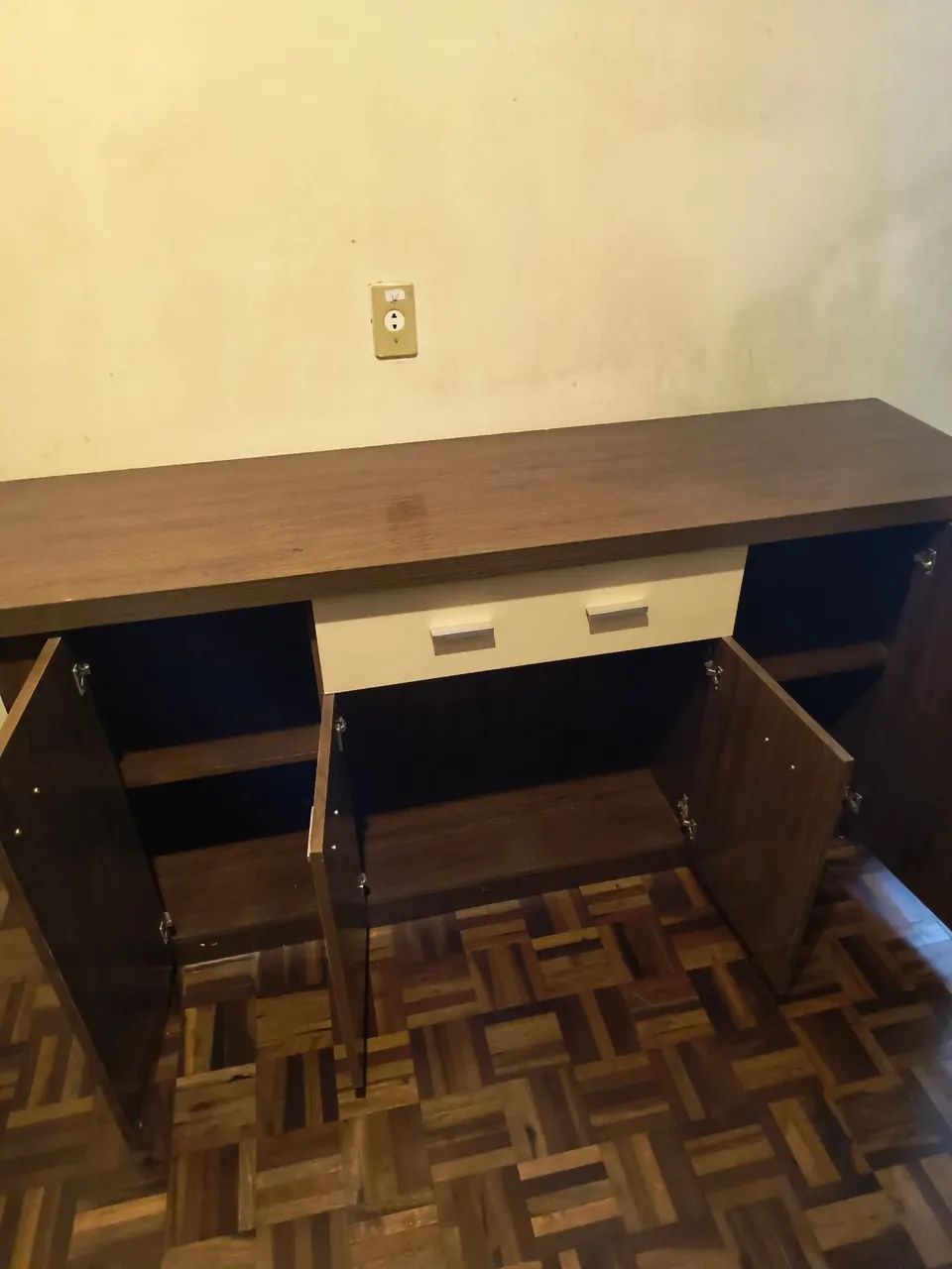 Comoda MDF 4 portas e 1 gaveta - Foto 2