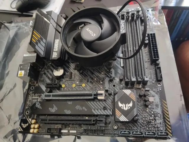 ASUS TUF Gaming B550M-PLUS