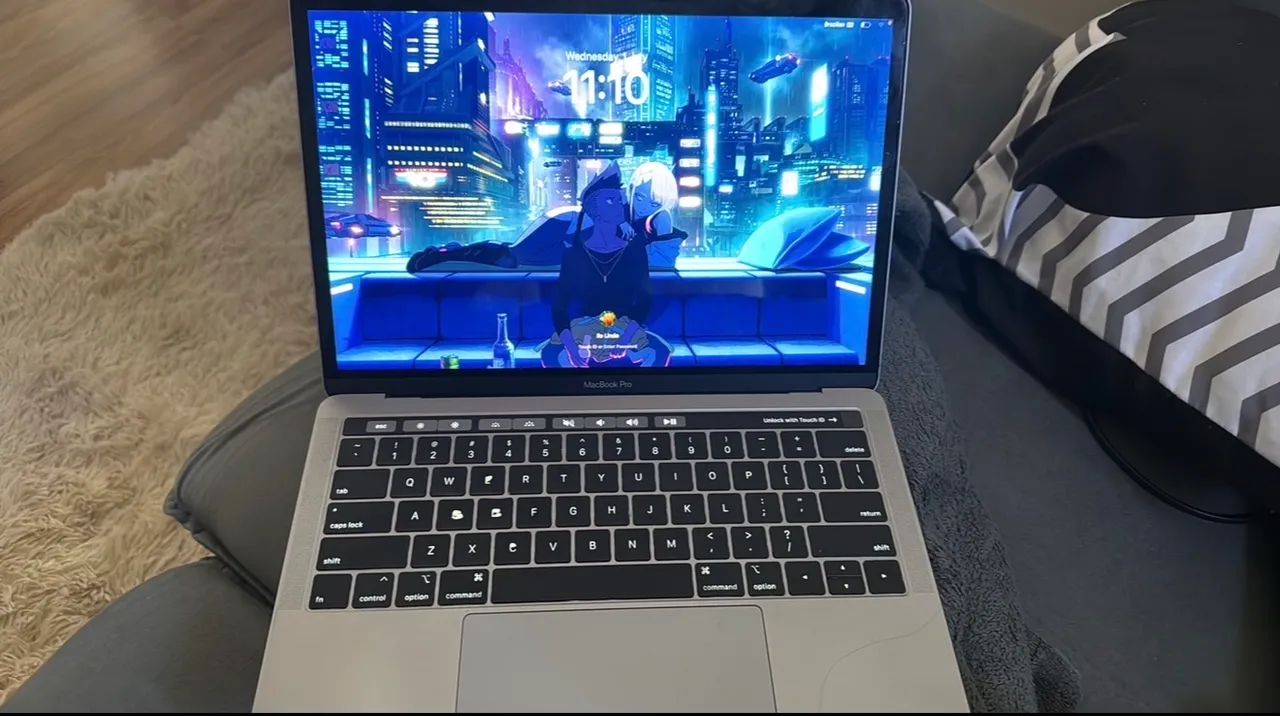MacBook Pro Touch Bar 