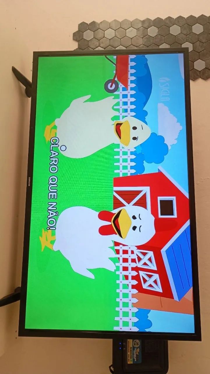 Vendo tv smart 43 polegadas  - Foto 2