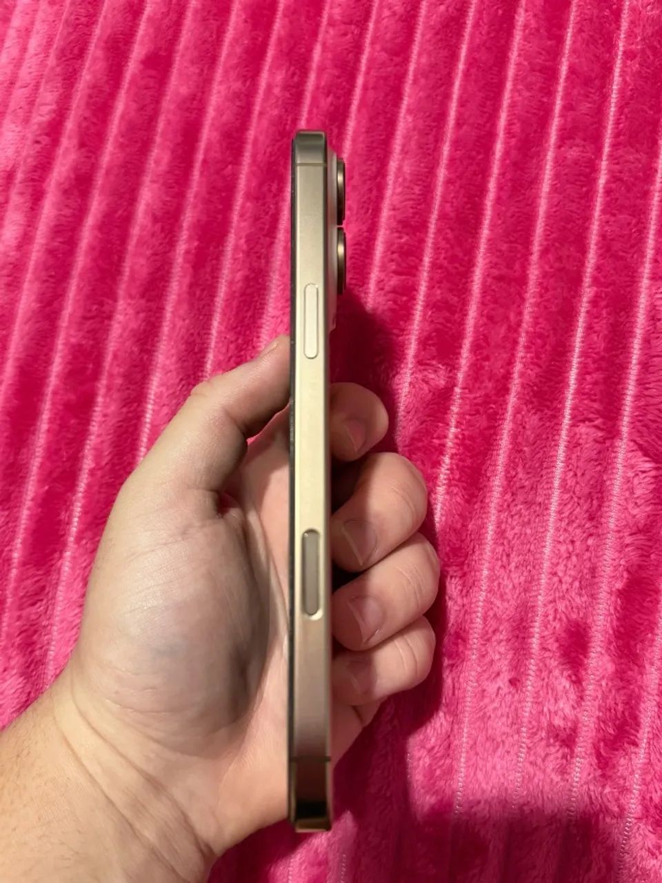 IPHONE 16 PRO MAX - Foto 3