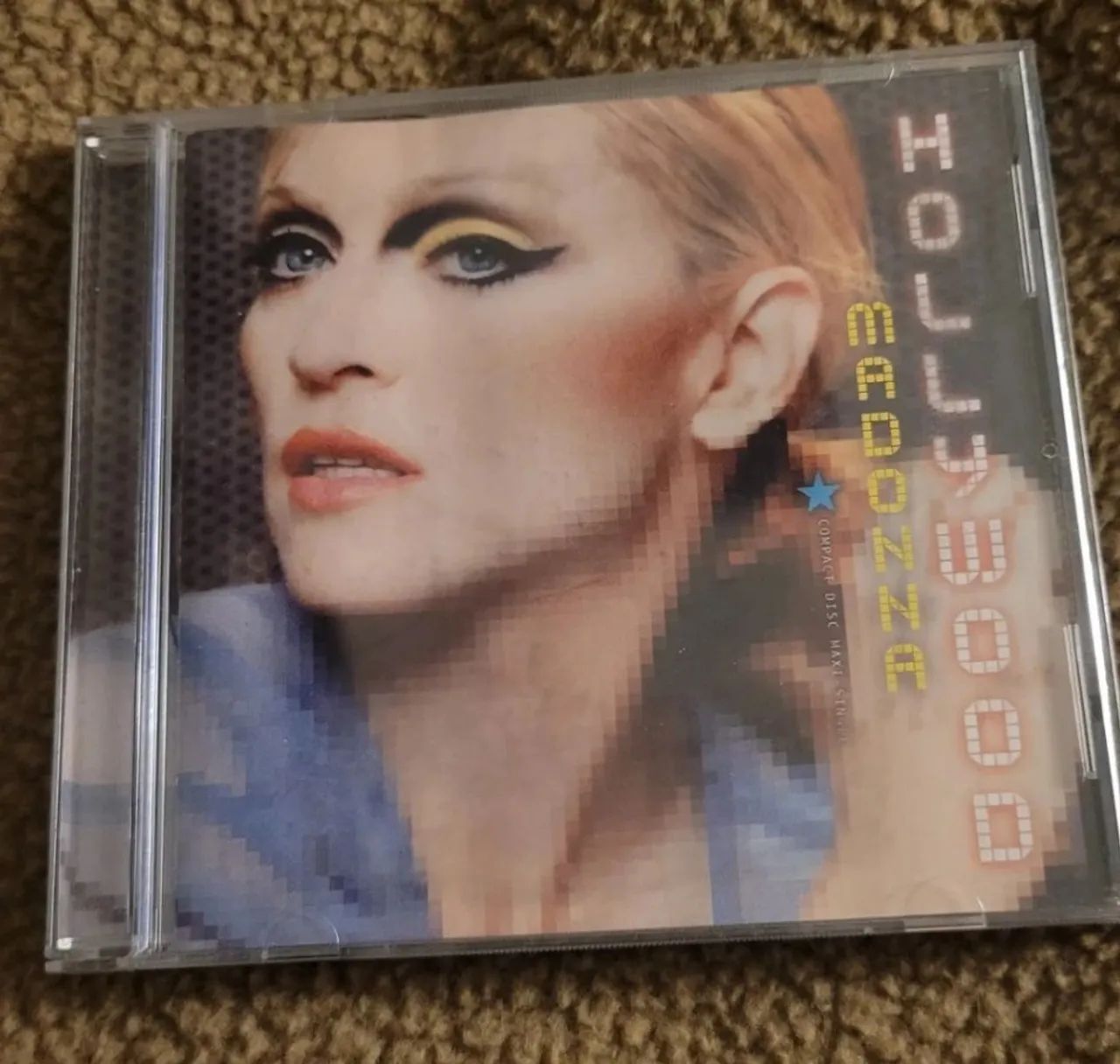 Madonna - Hollywood (Original)