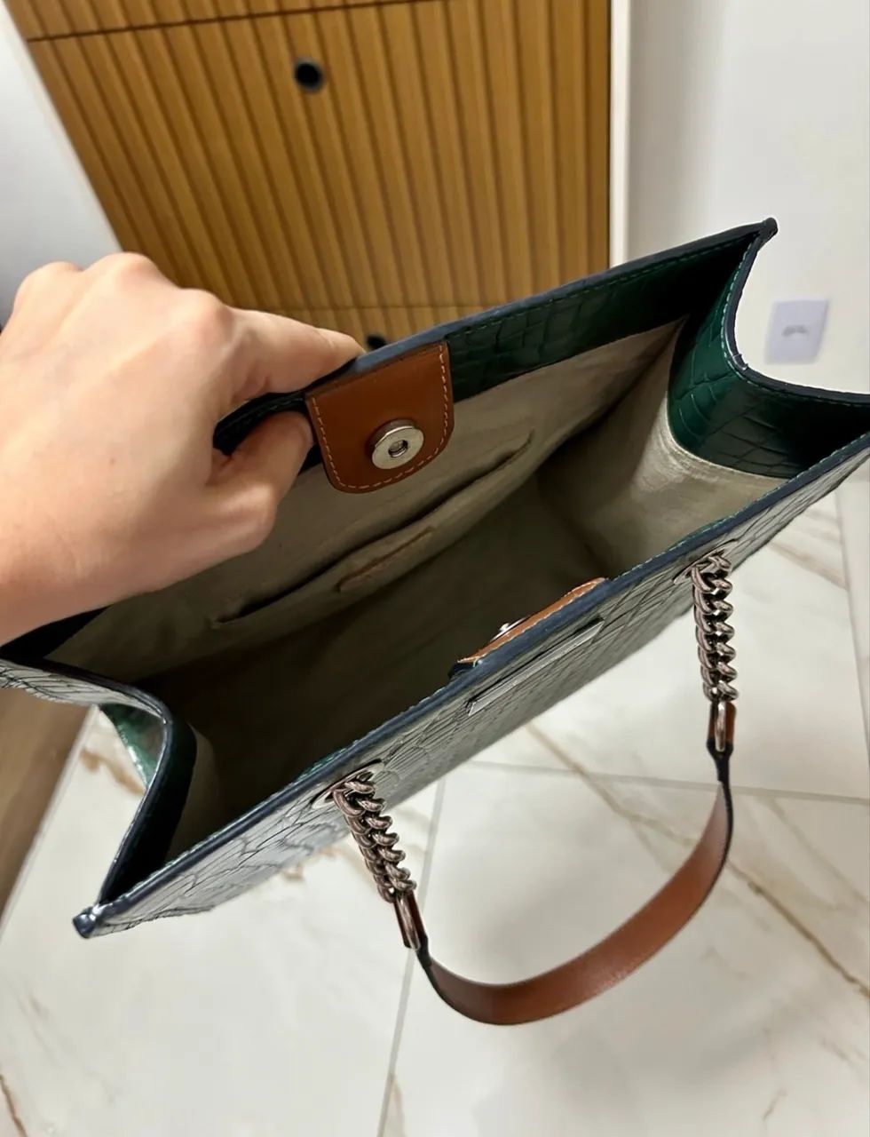 Bolsa de couro verde aredda - Foto 3