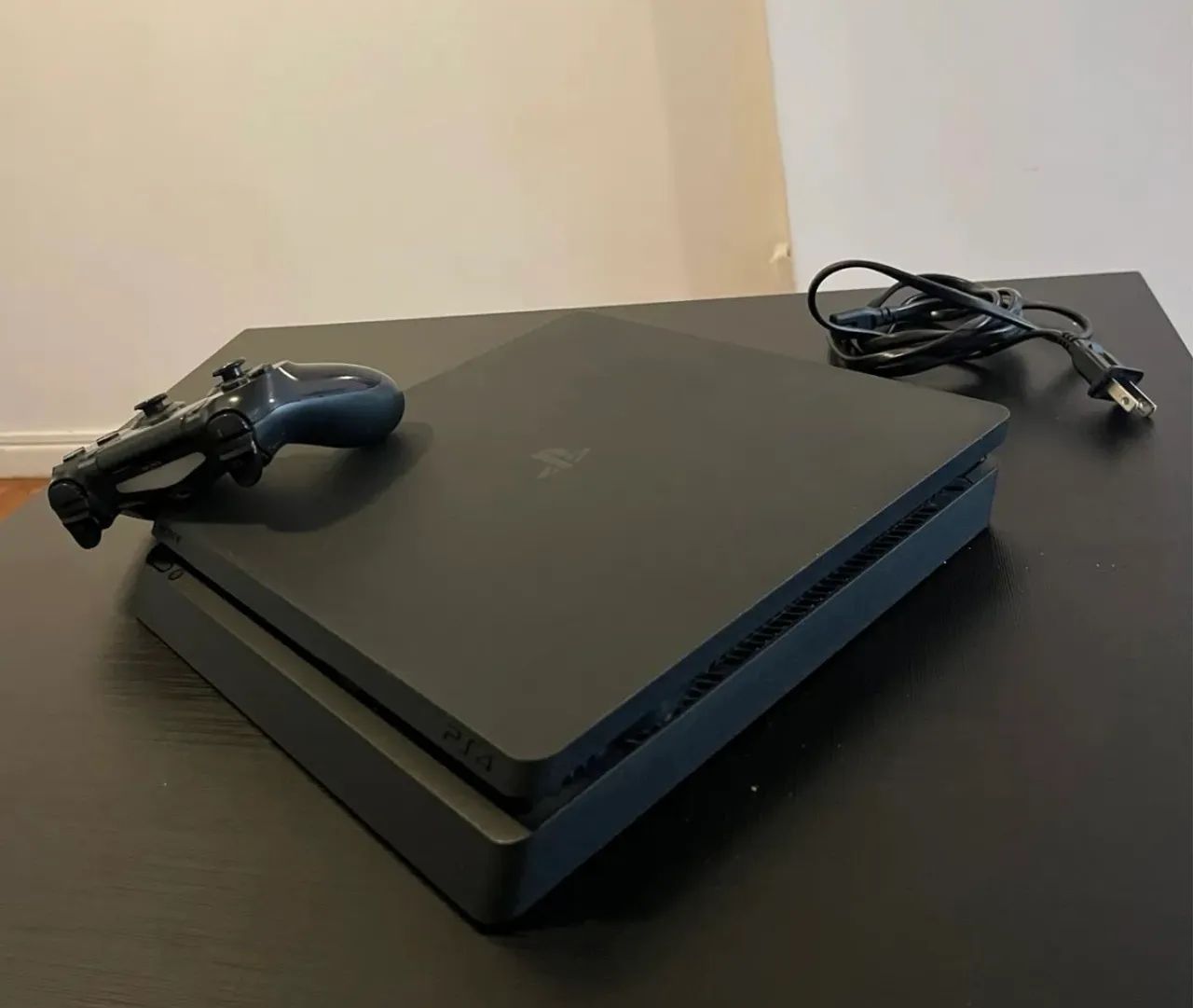 Ps4 slim 02 controles  - Foto 3