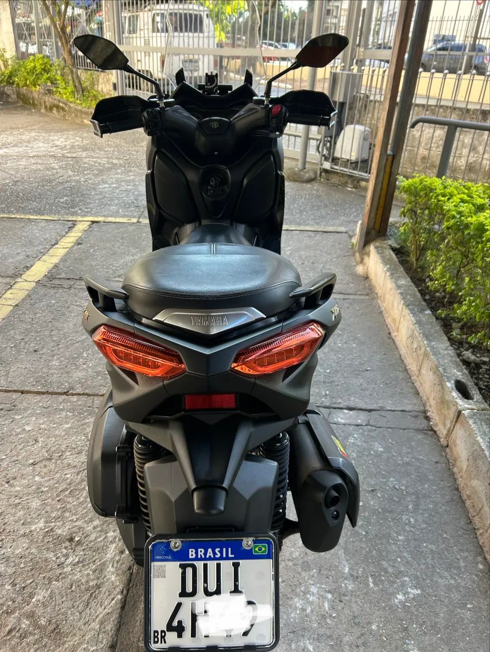 Xmax 250 2021 preta  - Foto 3