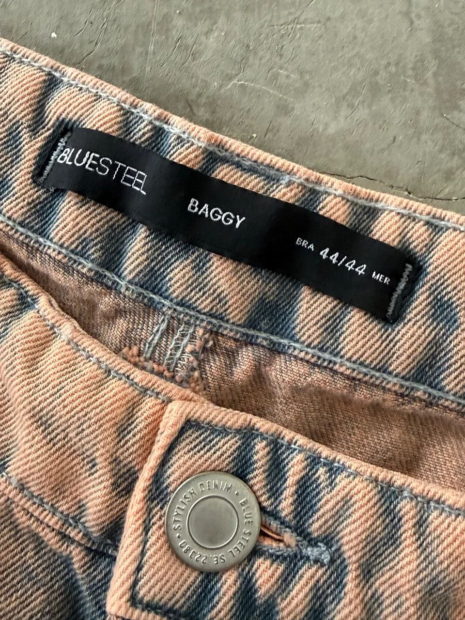 Calça Baggy em Jeans com Bolsos Multi Cargo Bluesteel Renner - Foto 3