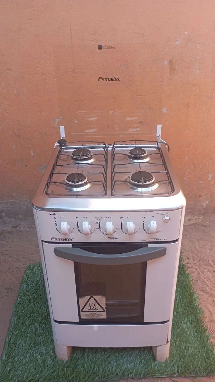 Fogão 4 Bocas elétrico,Funcionando perfeitamente 