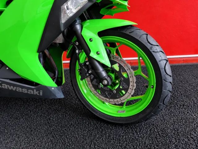 Kawasaki Ninja 300 - Foto 4