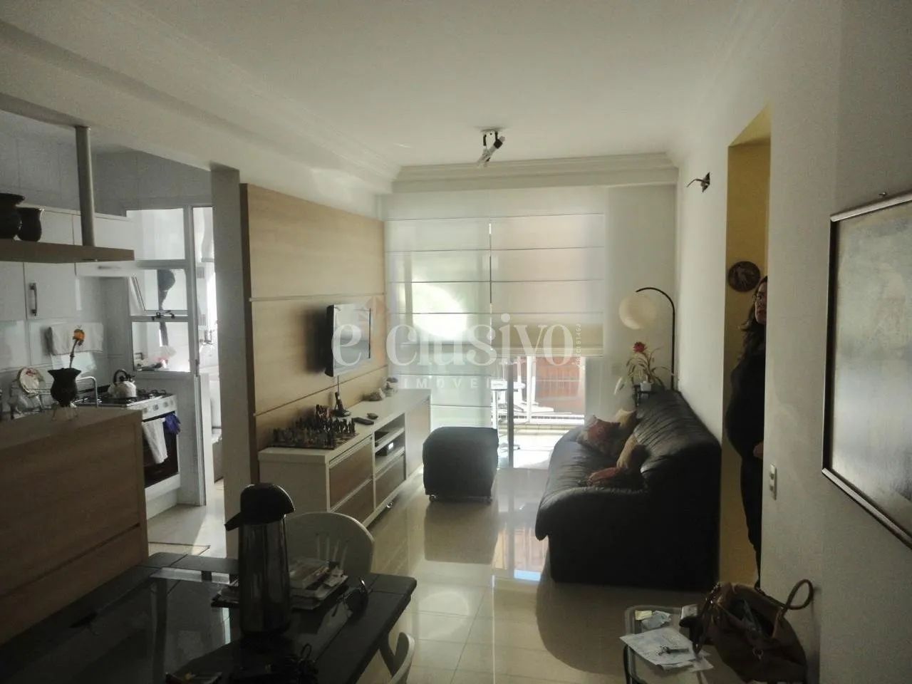 Apartamento 2 dormitórios em Coqueiros - Foto 5