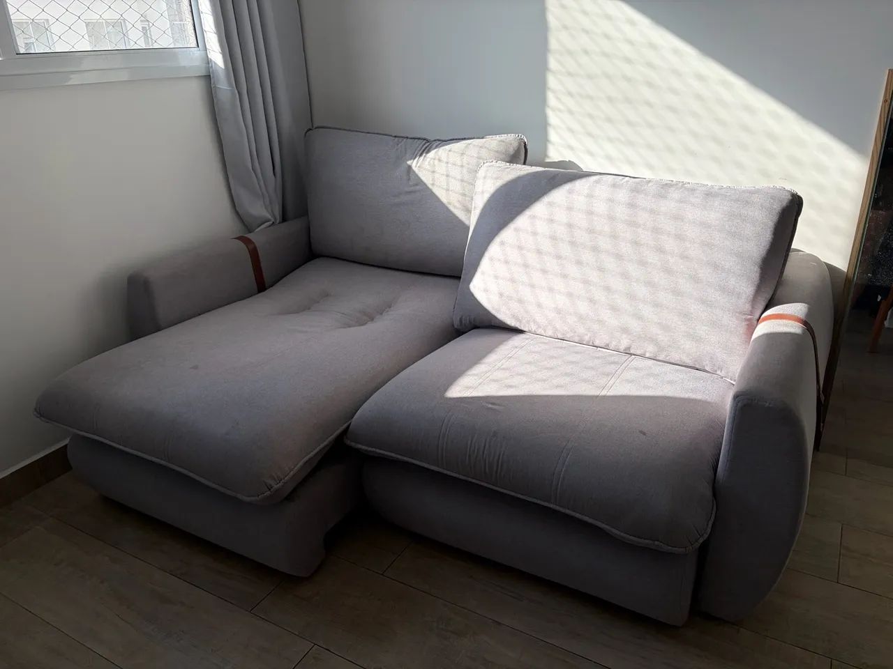 Sofá Cama Sem Caixa Duas Almofadas Grandes - Foto 2