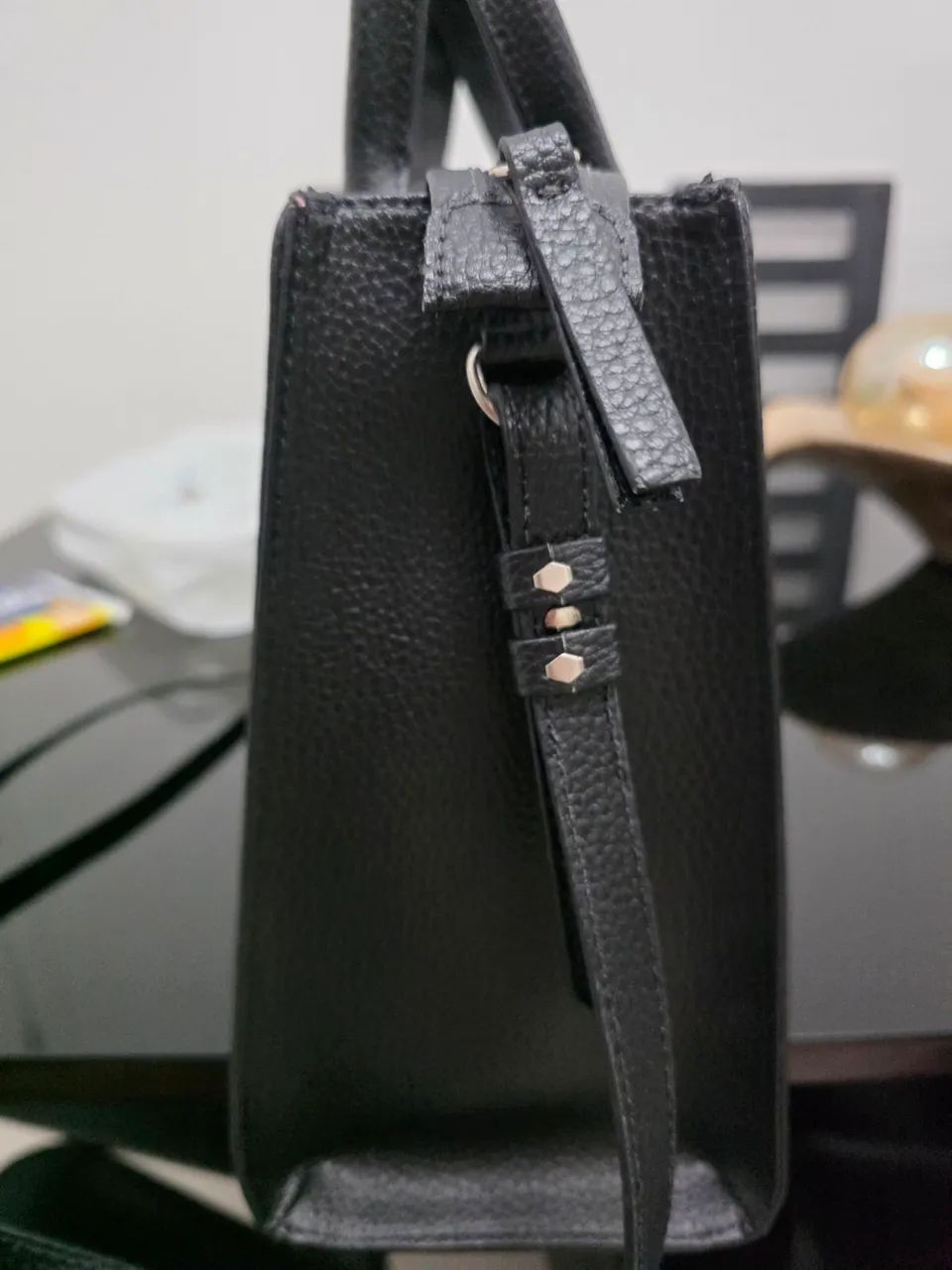 Bolsa Tote Preta Grande Arezzo - Foto 2