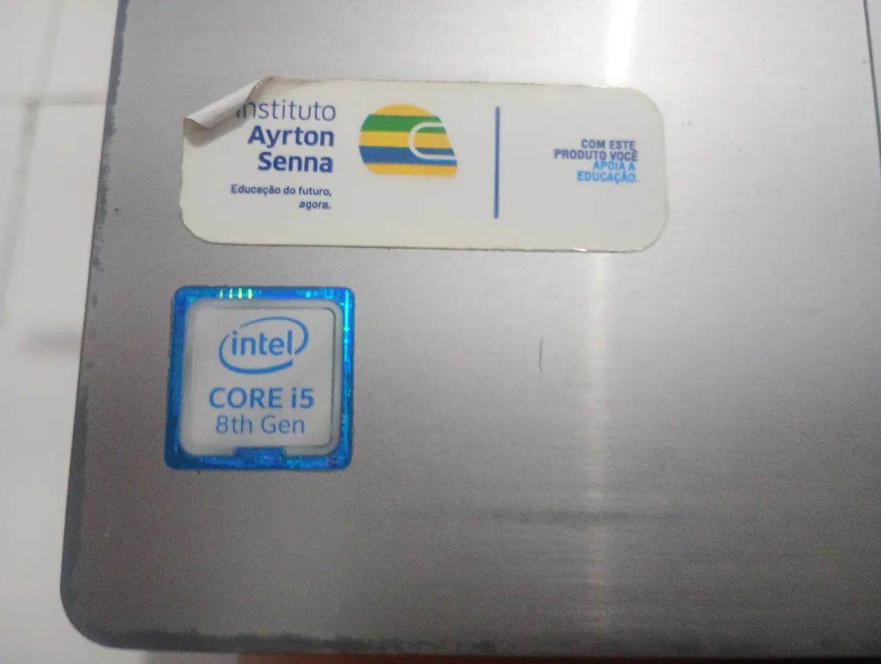 Notebook Lenovo i5 8thGen  - Foto 3