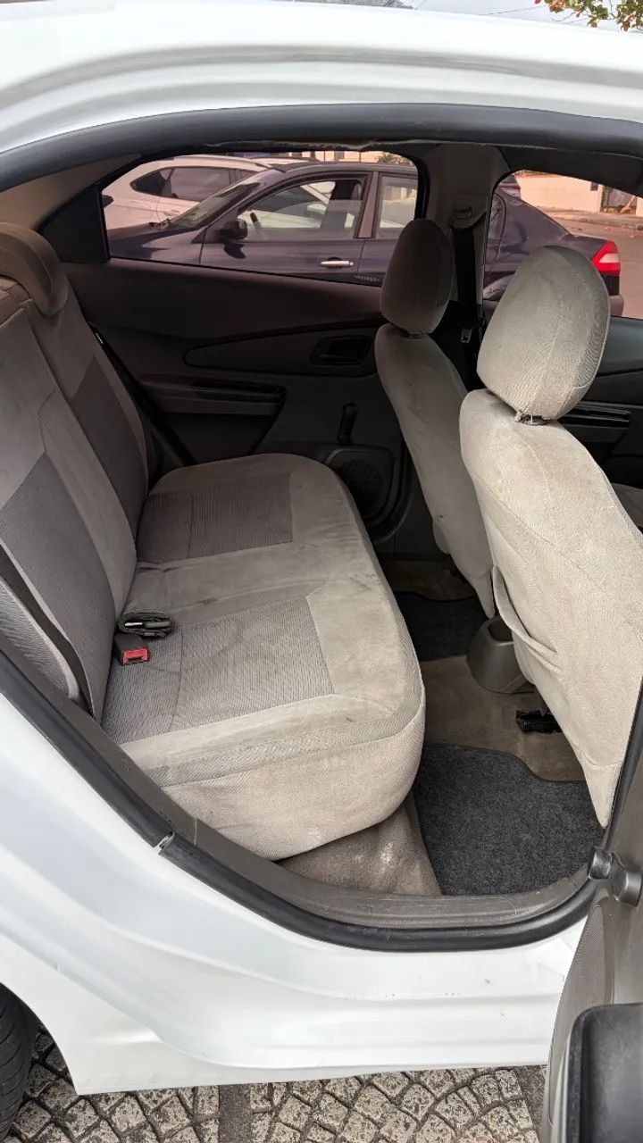 Chevrolet Cobalt 2013