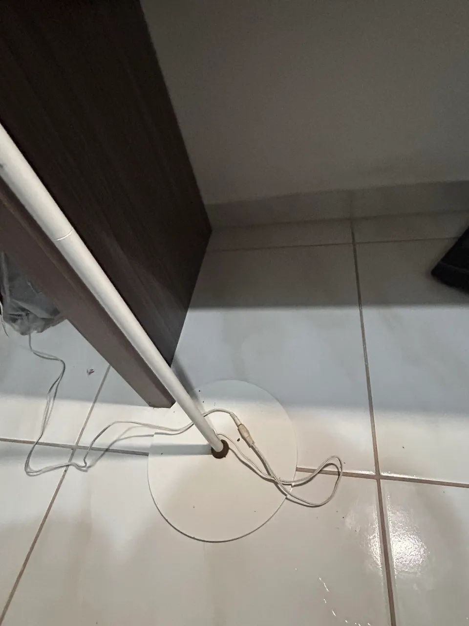 Luminária haste flexível  - Foto 4