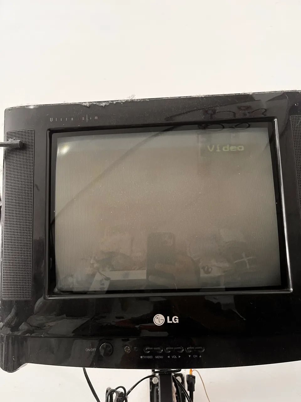 Vendo tv tubo tela plana 14 polegadas LG barato  - Foto 5