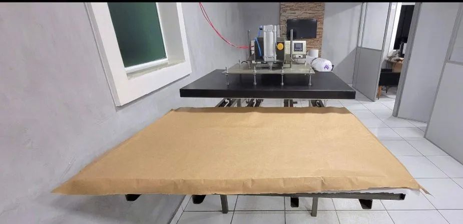 Prensa térmica pneumática para sublimação total - Foto 2