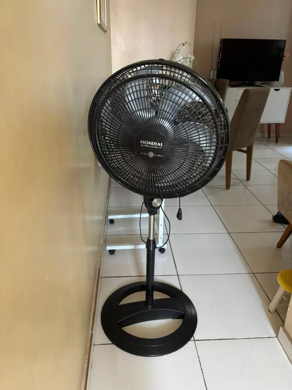 Ventilador De pé  - Foto 4