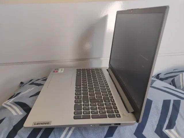 Notebook Lenovo ( 11 Meses de Uso ) - Foto 3